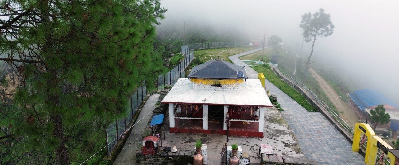 ठेक्का तोड्दा तेब्बरले बढ्यो भैरवस्थनाको भेटी