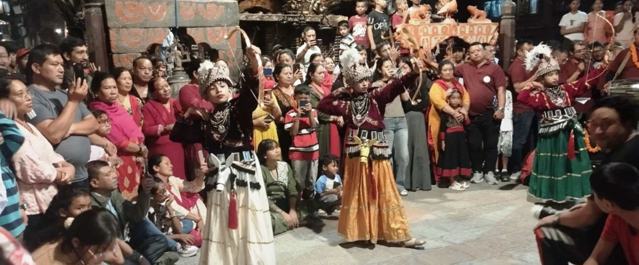 मध्यपुरथिमिको बोडेमा नीलबाराही नाच सुरु