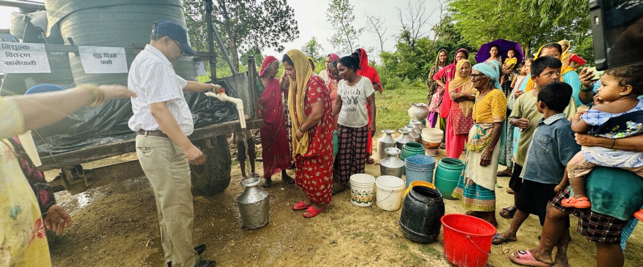 लहानमा ट्याङ्कीबाट खानेपानी वितरण सुरु