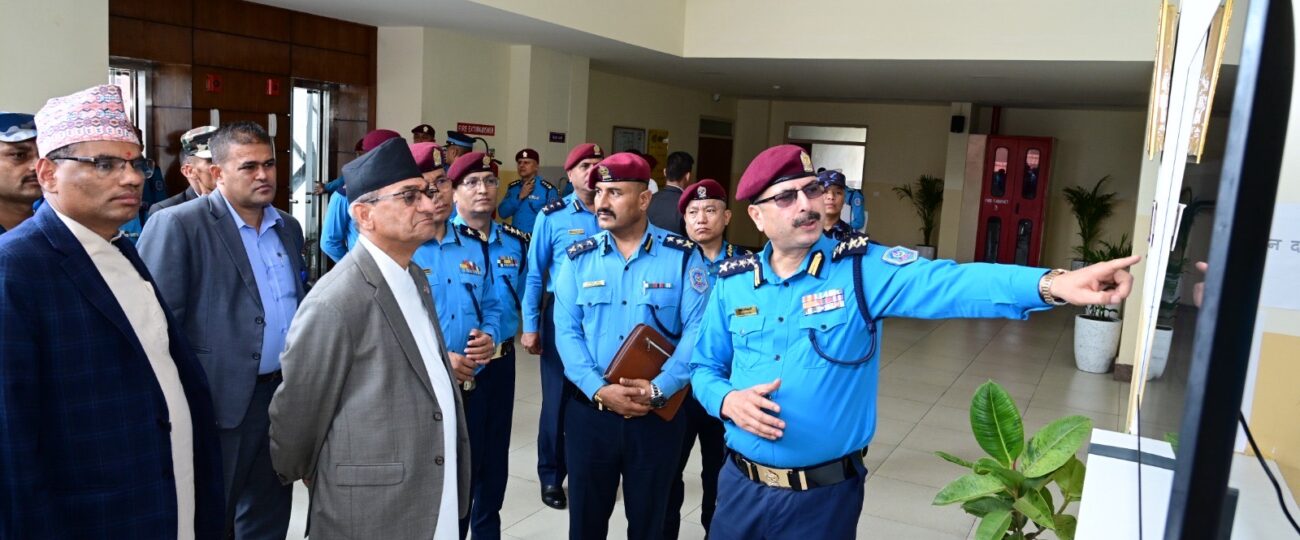 नागरिकले सुरक्षाको अनुभूति प्राप्त गर्ने गरी कार्यसम्पदान गर्न गृहमन्त्रीको निर्देशन