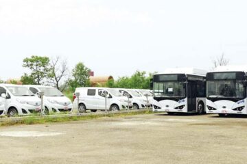 थन्किए लुम्बिनीका हरिया बस